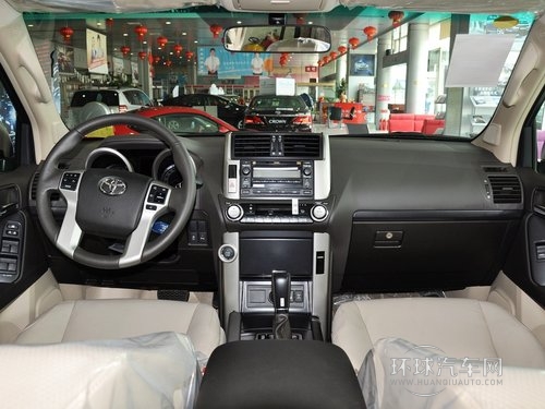 一汽豐田 普拉多 4.0L AT 中控臺(tái)整體