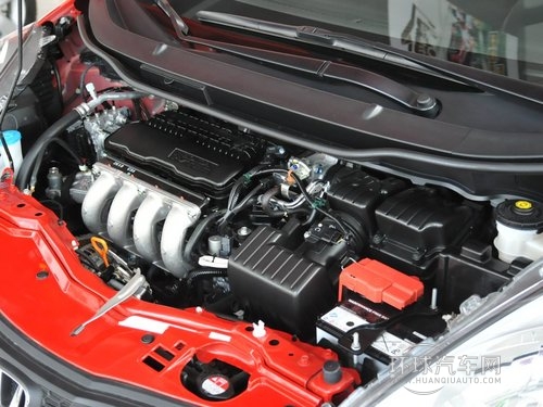 廣汽本田 飛度 1.3L MT 發動機主體特寫