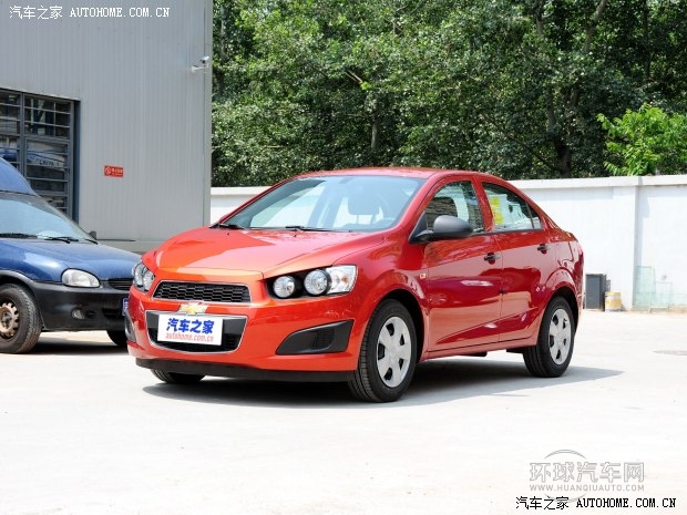 愛唯歐 2011款 三廂 1.4L MT SL