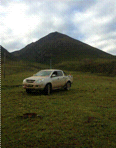 域虎單騎游西藏 形單影只“野”自由 域虎單騎游西藏 形單影只“野”自由