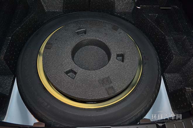 2014款2.0i舒適導航版