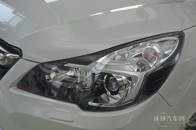 2014款2.5i雅尚運(yùn)動(dòng)版