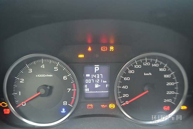 2014款2.0i舒適版