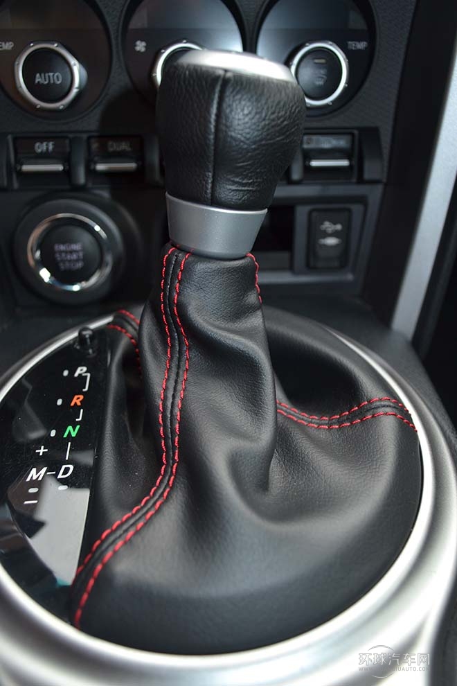 2013款自動擋基本版