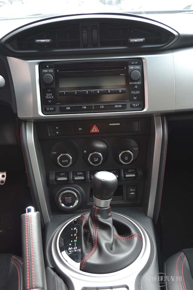 2013款自動擋基本版