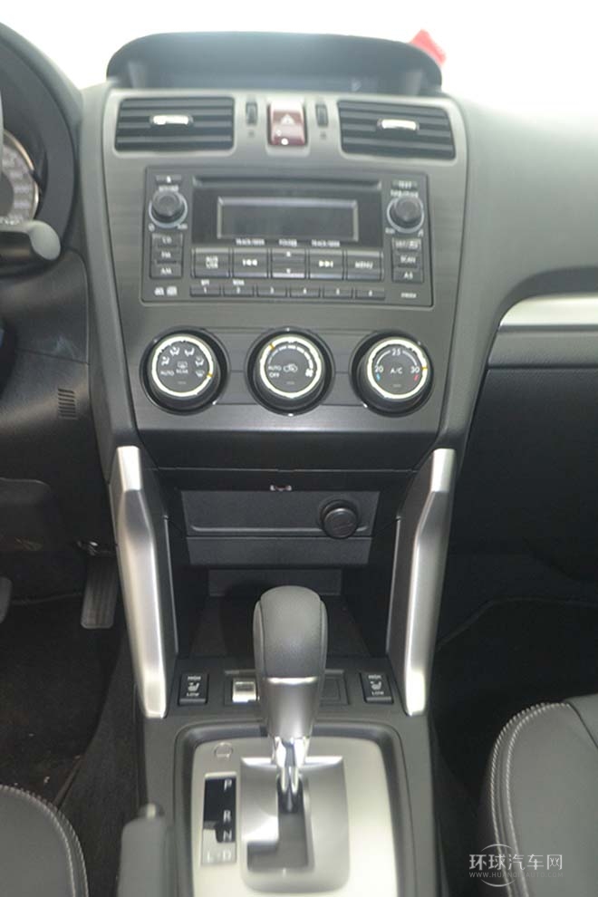 2014款2.0i自動豪華版