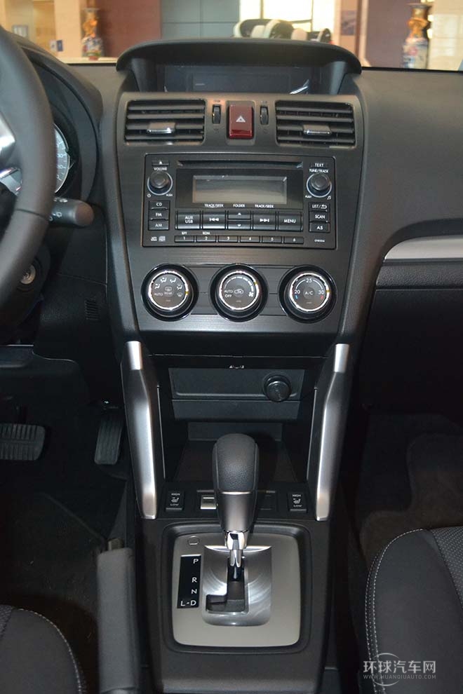 2014款2.5i自動精英版