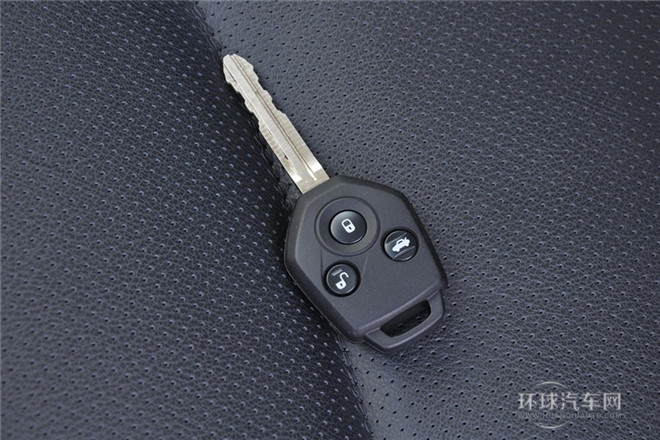 2013款 2.0i 手動(dòng)豪華版