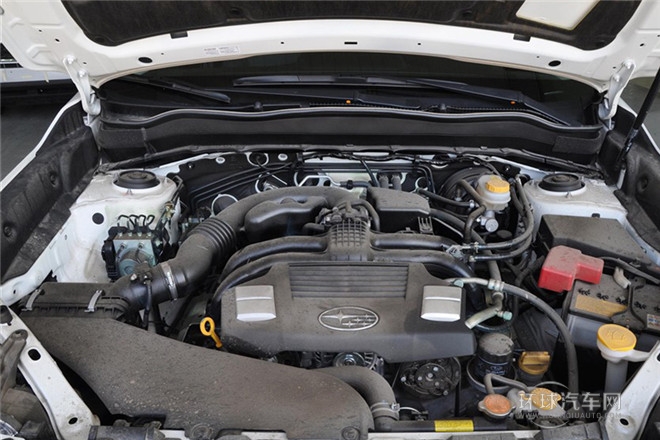 2013款 2.0i 手動豪華版