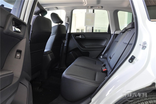 2013款 2.0i 手動豪華版