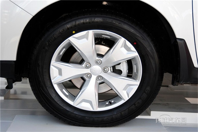 2013款 2.0i 自動(dòng)豪華版