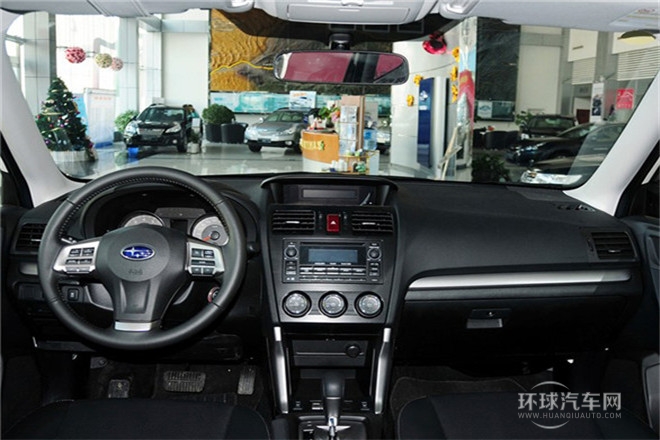 2013款 2.0i 自動豪華版