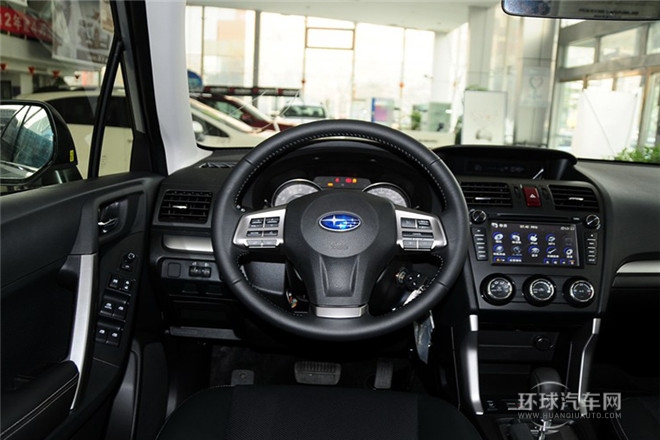 2013款 2.0i 自動豪華導航版