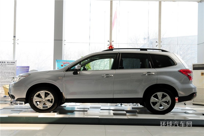 2013款 2.0i 自動豪華導航版