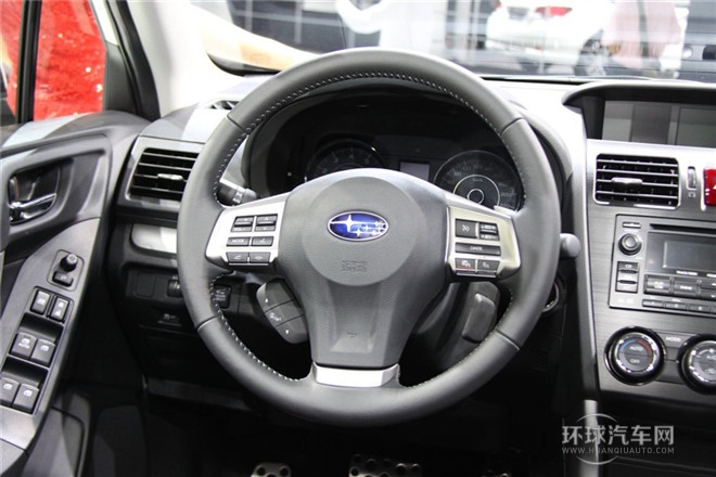 2013款 2.0i 自動舒適版