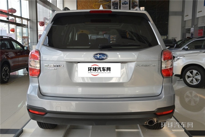 2013款 2.0i 自動舒適版