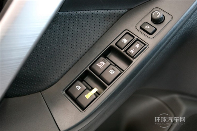 2013款 2.0T 自動尊貴導航版