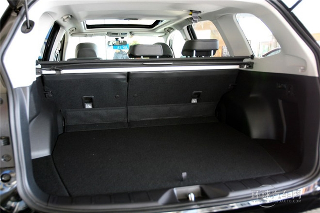 2013款 2.0T 自動尊貴導航版