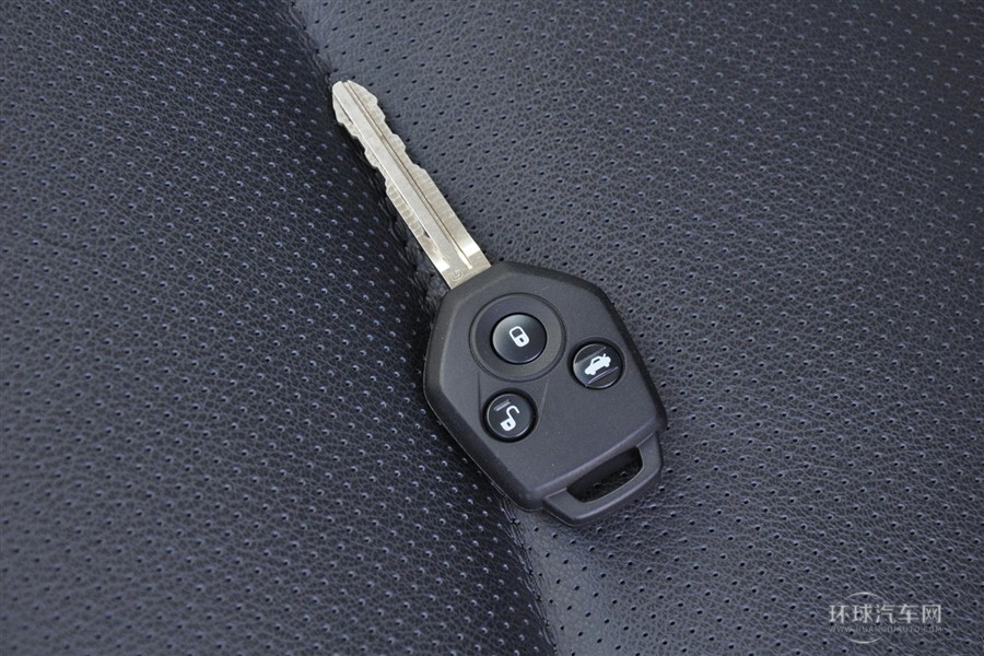 2013款 2.5i 自動豪華版