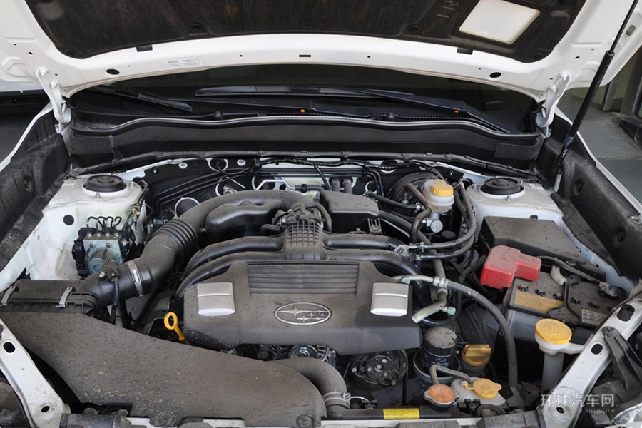 2013款 2.5i 自動豪華版