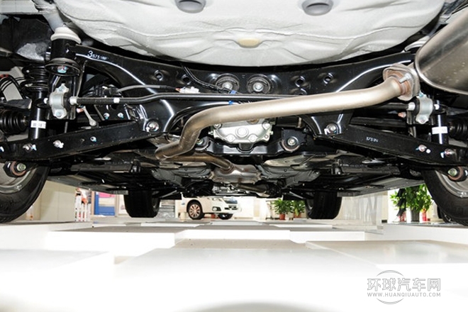 2013款 2.5i 自動豪華導航版