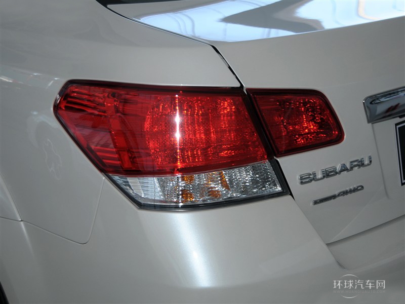 2014款 2.5i豪華版