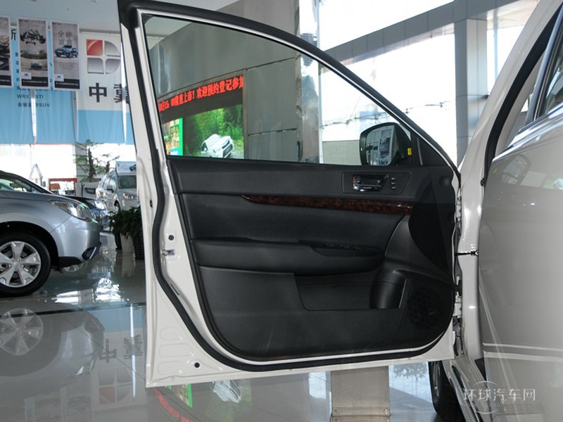 2014款 2.5i豪華版