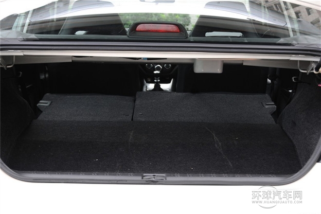 2011款 2.5T STI三廂