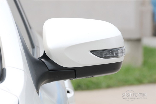 2011款 2.5T STI三廂