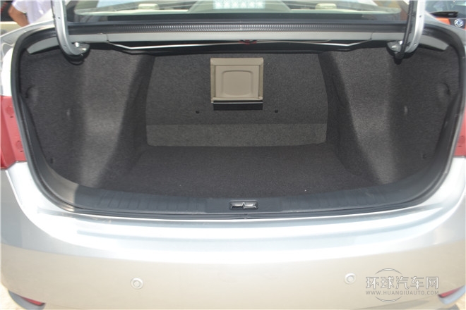 2014款1.6L自動(dòng)尊貴型