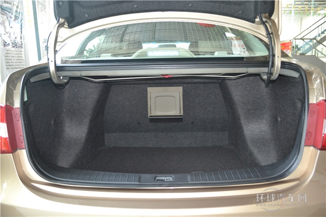 2014款1.6L手動(dòng)豪華版