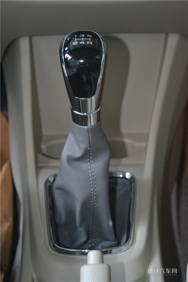 2014款1.6L手動(dòng)豪華版