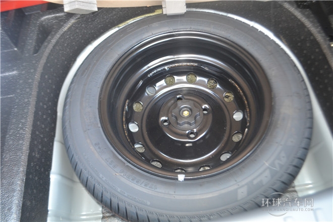 風(fēng)神 H30 Cross 1.5L 手動(dòng)感恩版