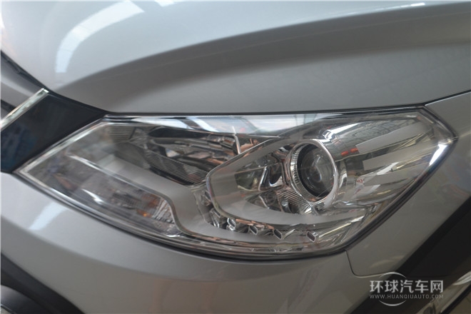 風(fēng)神 H30 Cross 1.6L 手動(dòng)尊尚型