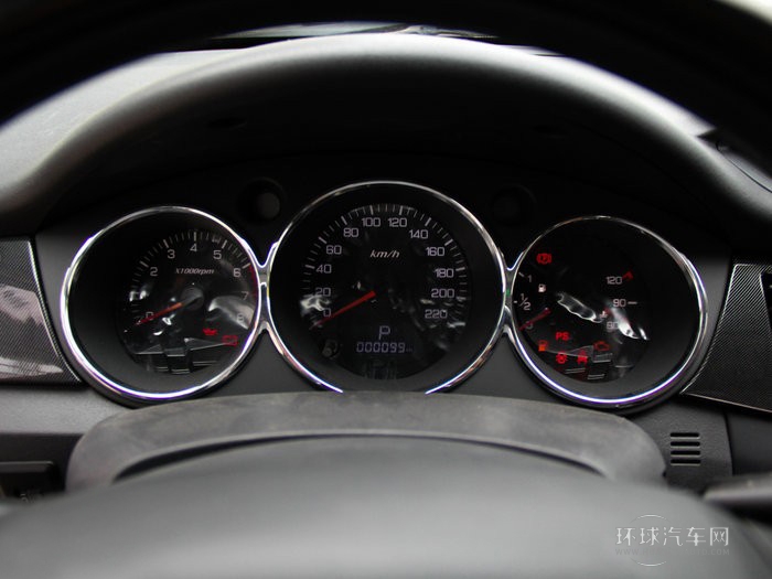 2014款 Cross 1.5L 自動尊尚型