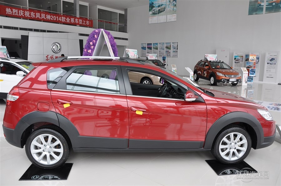 2014款 Cross 1.6L 手動尊逸型