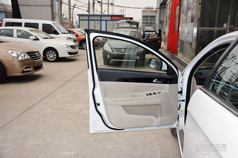 2014款 1.5L 手動尊雅型