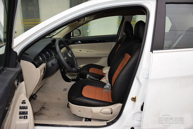 2014款 1.5L 手動尊雅型