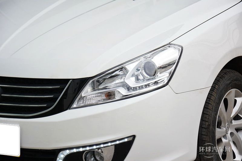 2014款 1.5L 手動(dòng)尊雅型