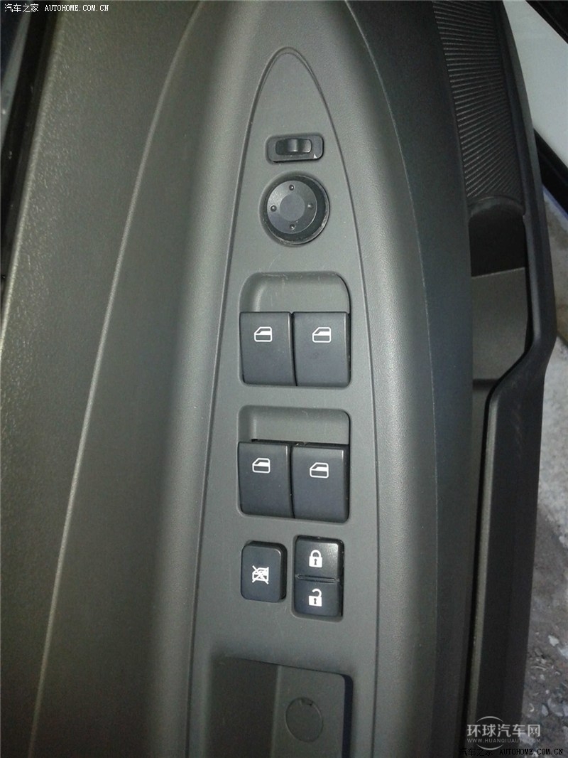 2014款 1.6L 手動尊雅型CNG