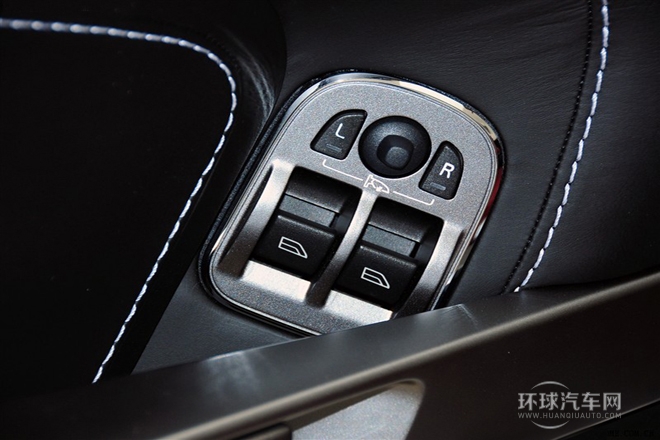 2011款 4.7 Sportshift Roadster