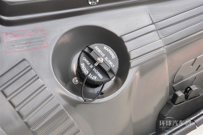 2012款 2.7L 兩門版