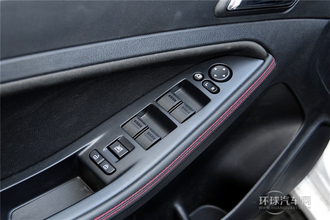 2014款 2.0L 手動(dòng)舒適型