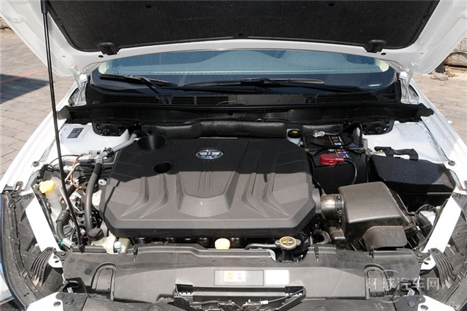 2014款 2.0L 手動(dòng)舒適型