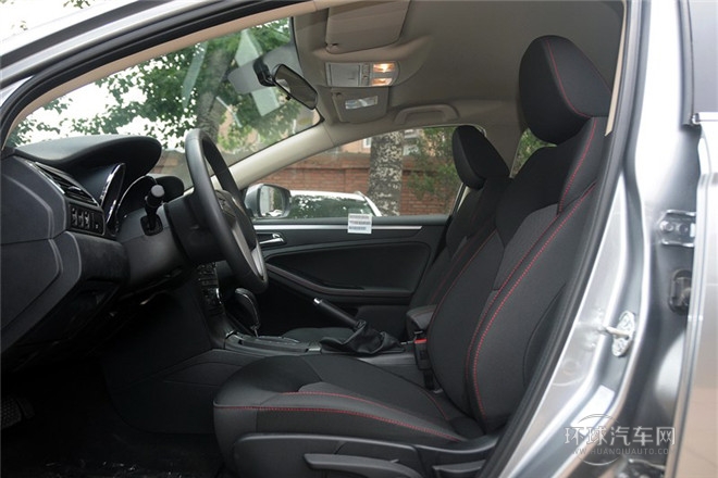 2014款 2.0L 自動舒適型