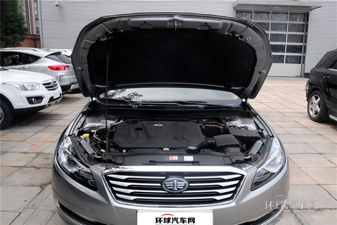 2014款 2.0L 自動舒適型