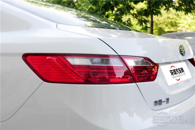 2014款 2.0L 手動豪華型