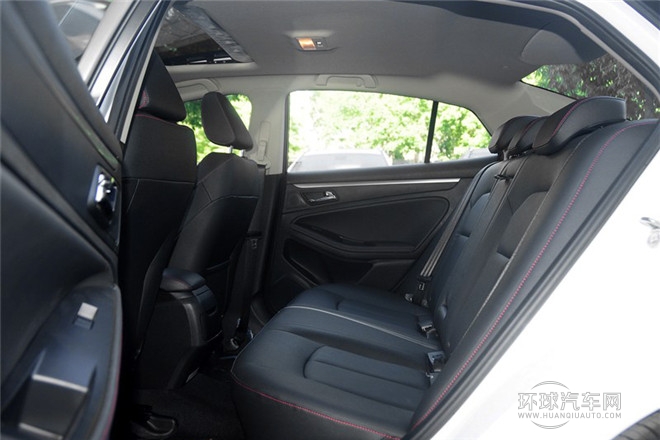 2014款 2.0L 手動(dòng)豪華型