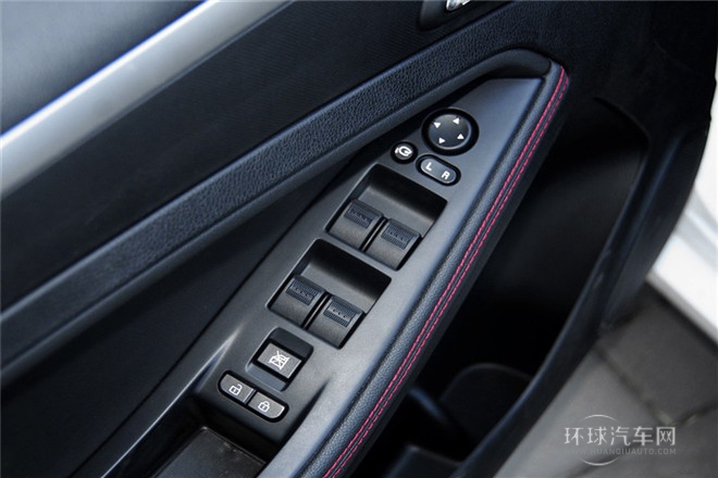 2014款 2.0L 手動豪華型