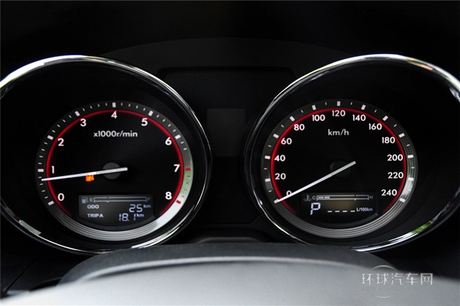 2014款 2.0L 自動豪華型